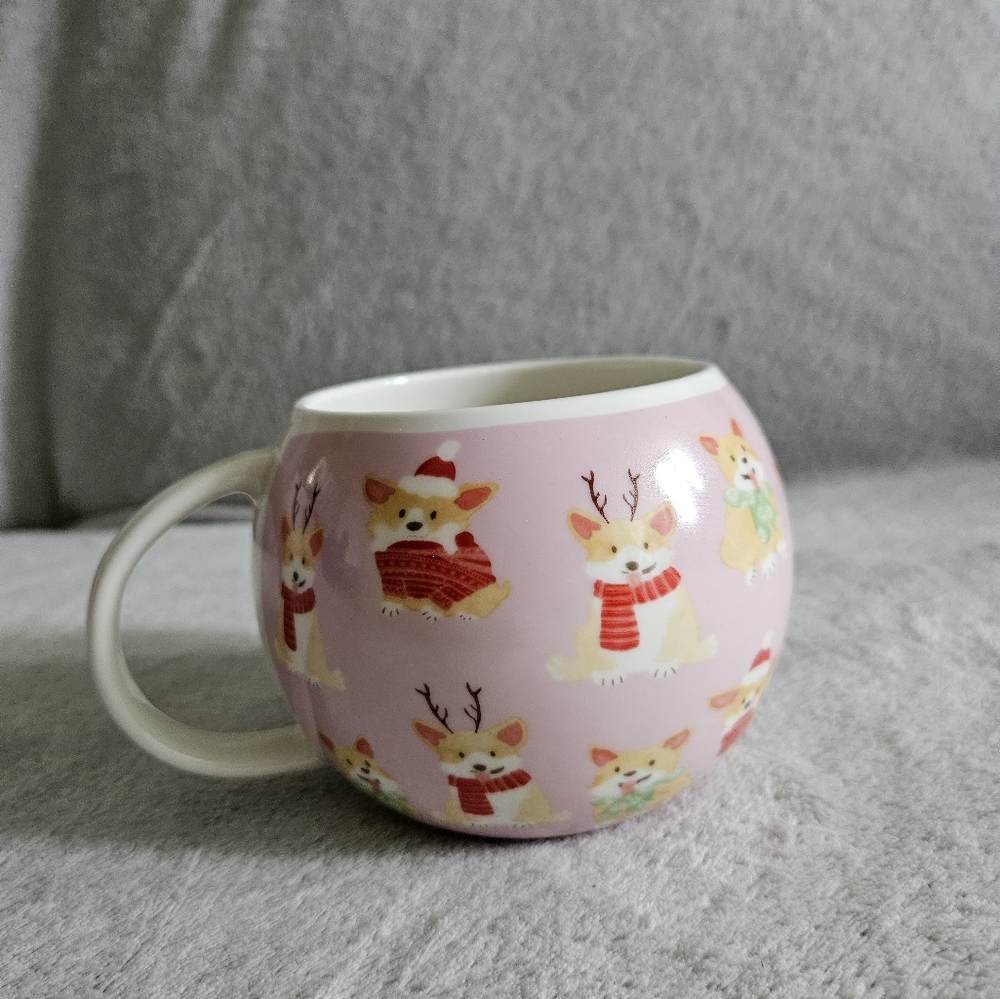 Christmas Dog Coffee Cup - Picture 3 of 8